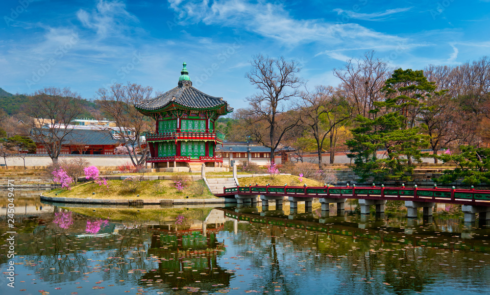 Hyangwonjeong Pavilion, Gyeongbokgung Palace, Seoul, South Korea