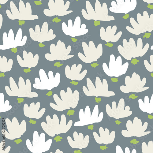 White Abstract Gestural Flower Head Vector Seamless Pattern. Simple Clean Floral Backrgound. Snowdrop, Lily
