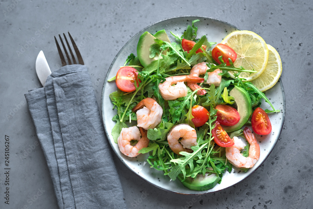 Avocado Shrimp Salad with Arugula and Tomatoes