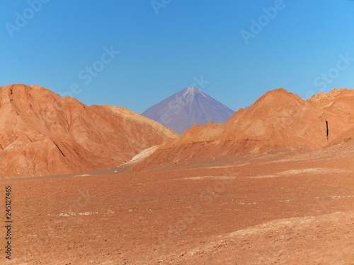 Obraz na płótnie Rock formations in the desert of Atacama w salonie
