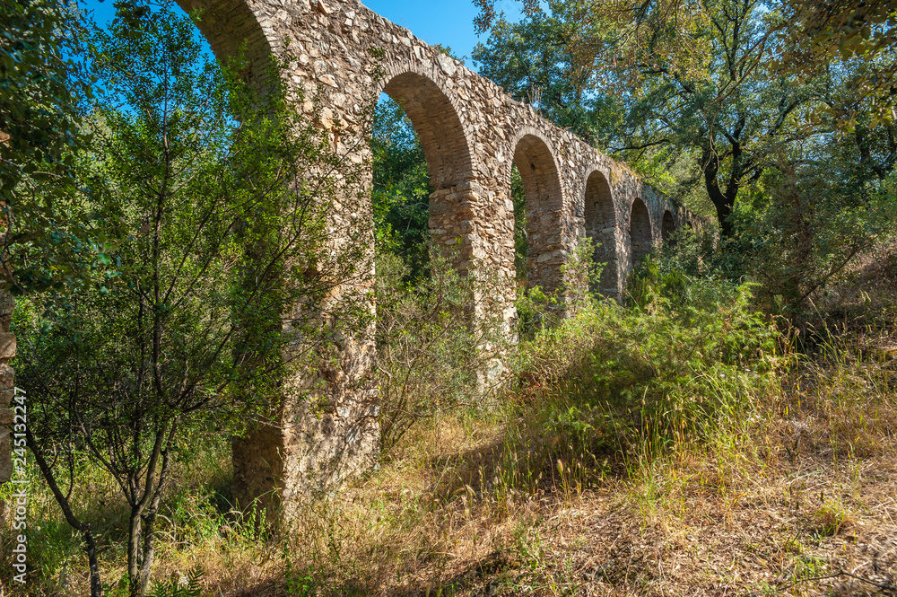 Aqueduct of the 25 bridges in Roquebrune-sur-Argens