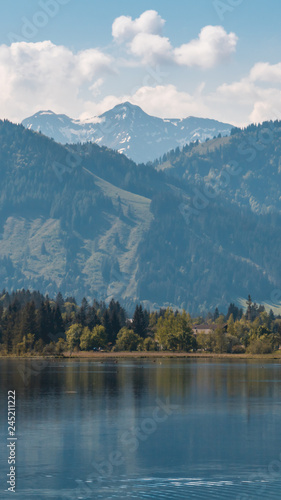 Smartphone HD wallpaper of alpine view near the Piller lake - Tyrol - Austria