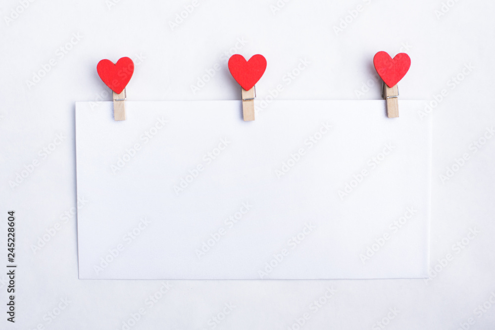  white text space with clothespins and hearts decor