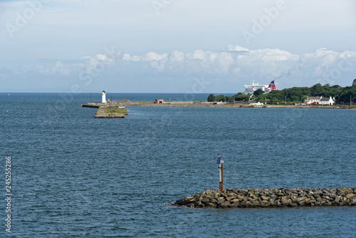 Schottland - Cairnryan - Leuchtturm photo