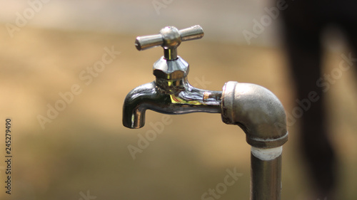 water drop tap