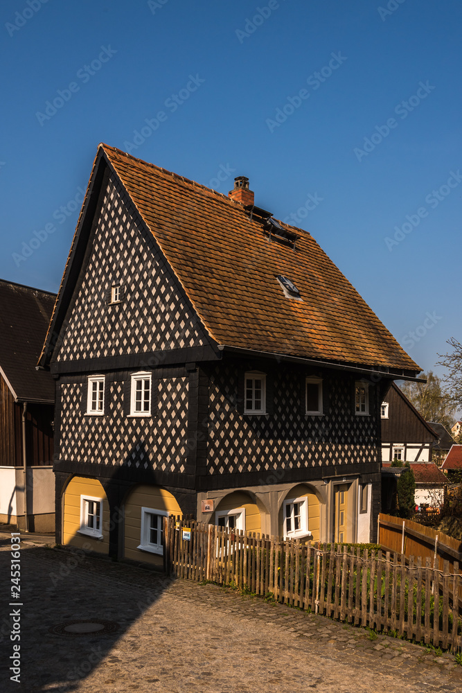 O Umgebindehaus in Obercunnersdorf, Saxony in Germany