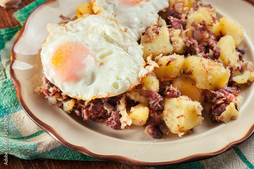 Фотография Corned beef hash on a plate