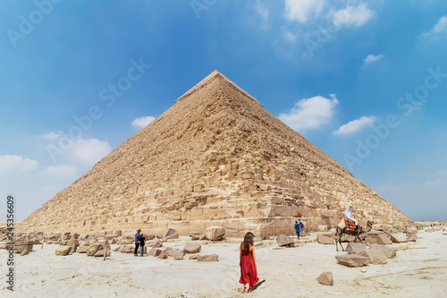 The Pyramid of Khafre or of Chephren, is the second-tallest and second-largest of the Ancient Egyptian Pyramids of Giza and the tomb of the Fourth-Dynasty pharaoh Khafre (Chefren) photo