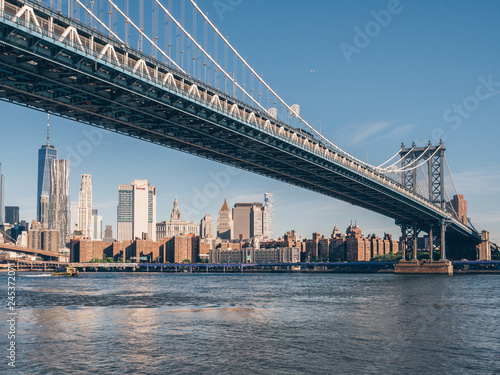 Manhattan Bridge in New York © AboutLife