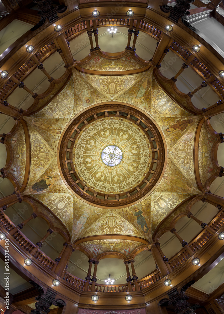 Obraz premium Ceiling of the Ponce de Leon Hotel on the campus of Flagler College in St. Augustine, Florida