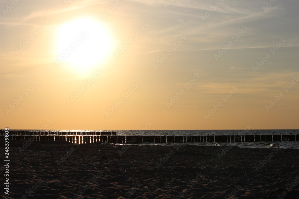 Sonnenuntergang am Strand von Niechorze Sonnenuntergang am Strand von Niechorze