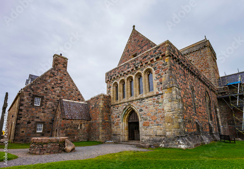 Fototapet Iona Abbey Including Newer Construction