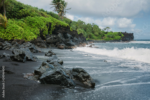 Honokalani Black Sand Beach (Road to Hana, Maui)