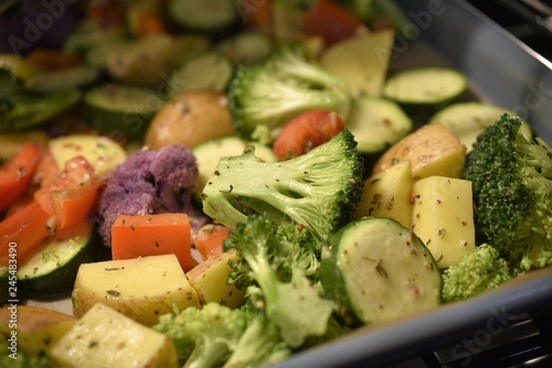 healthy roasted mixed vegetables