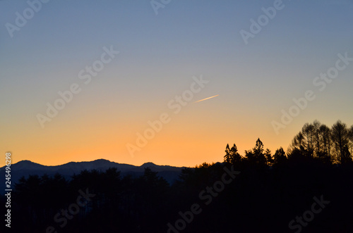 Wallpaper Mural もうすぐ夜明け　背景 Torontodigital.ca