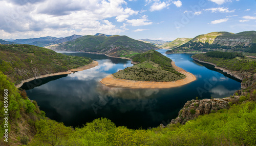 meander in bulgaria