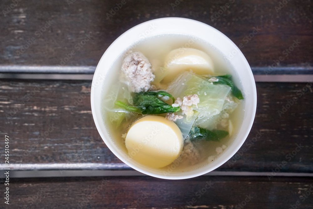 Clear Soup with Tofu and Minced Pork - Kang Jued Tao Hoo. Clear Soup with Tofu and Minced Pork - Kang Jued Tao Hoo.