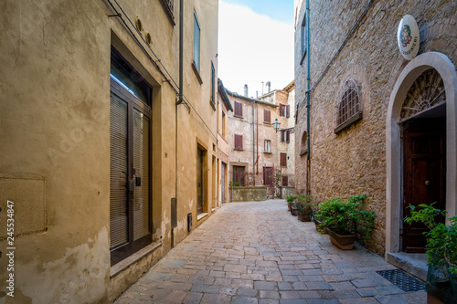 Volterra old town walk