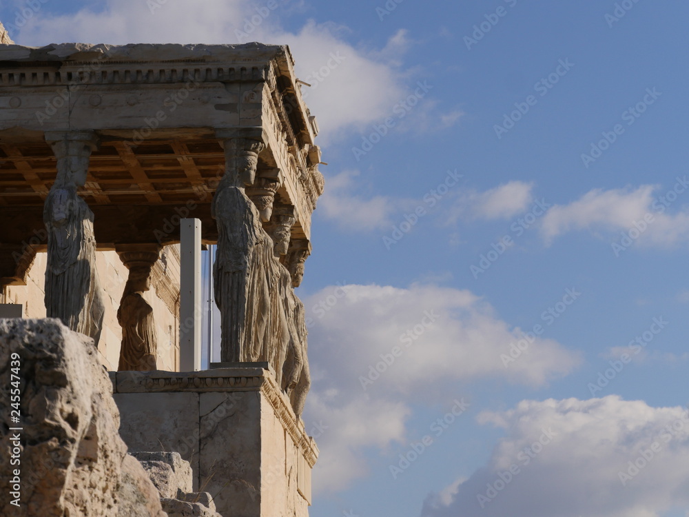 Atene, la loggetta delle cariatidi1