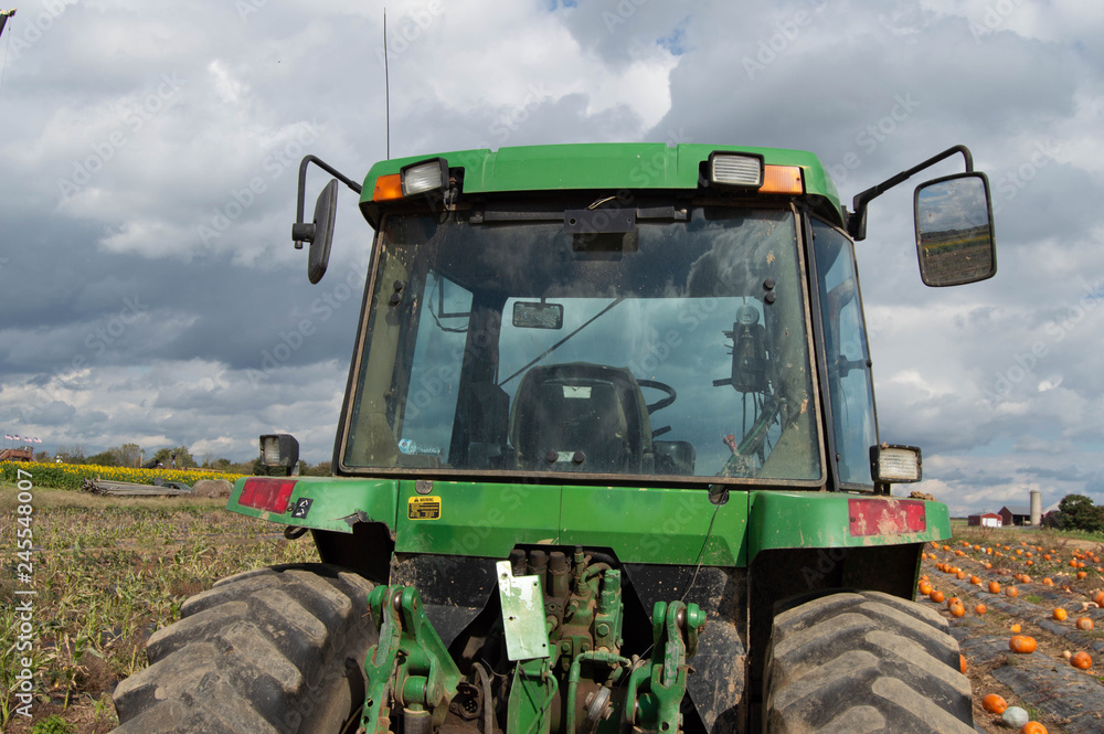Fototapeta premium truck on road