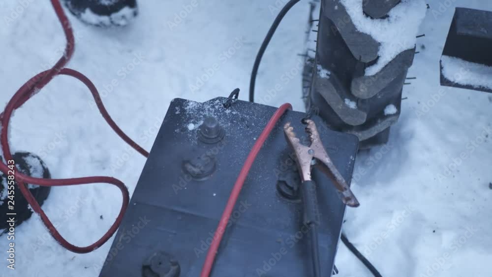 battery terminal clamp. Smoke battery terminals. Smoke, burn, melt