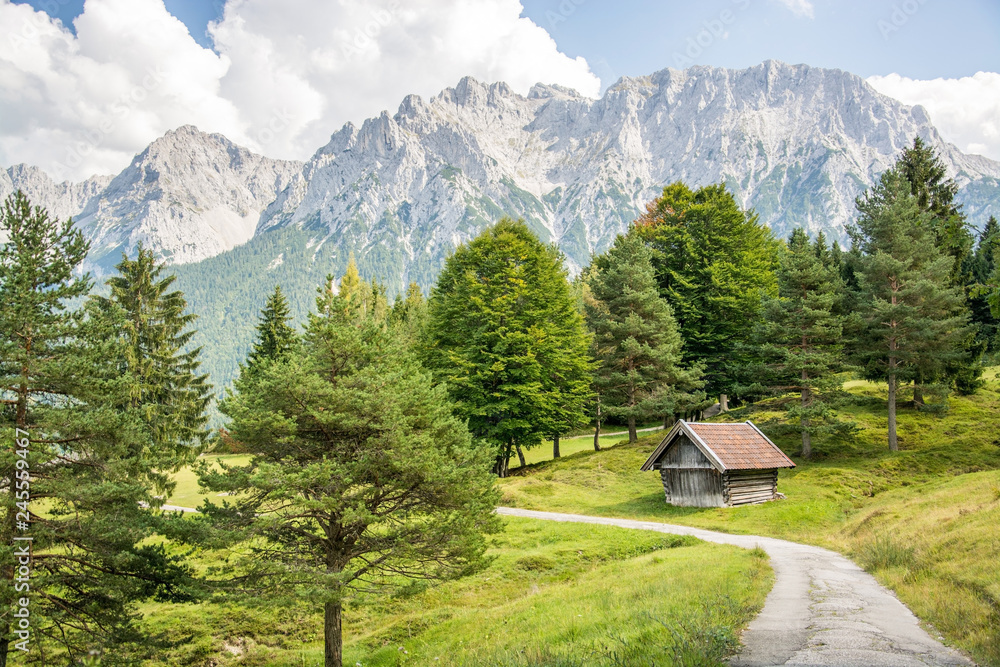 Karwendel bei Mittenwald, Bayern, Deutschland Karwendel bei Mittenwald, Bayern, Deutschland