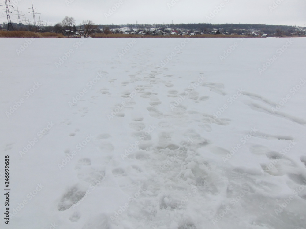 Fototapeta premium ice on lake