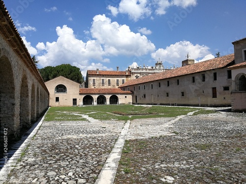 Certosa di Padula - Corte della Spezieria