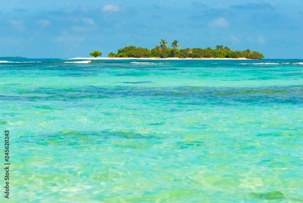Φωτογραφία One of Many Small, Sandy Islands on the Caribbean Coast of Venezuela that Are Ve