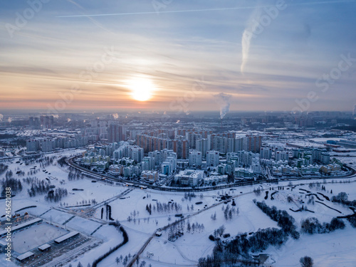 Canvas Print Aerial view of the colorful frosty winter evening and residential areas in Moscow