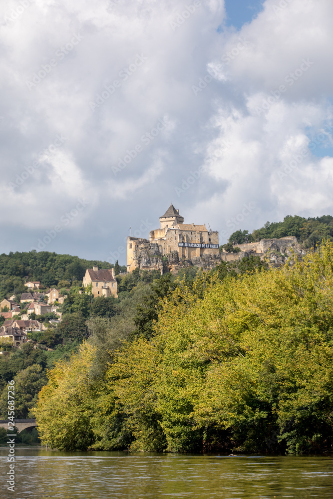 Chateau de Castelnaud, medieval fortress at Castelnaud-la-Chapelle, Dordogne, Aquitaine, France