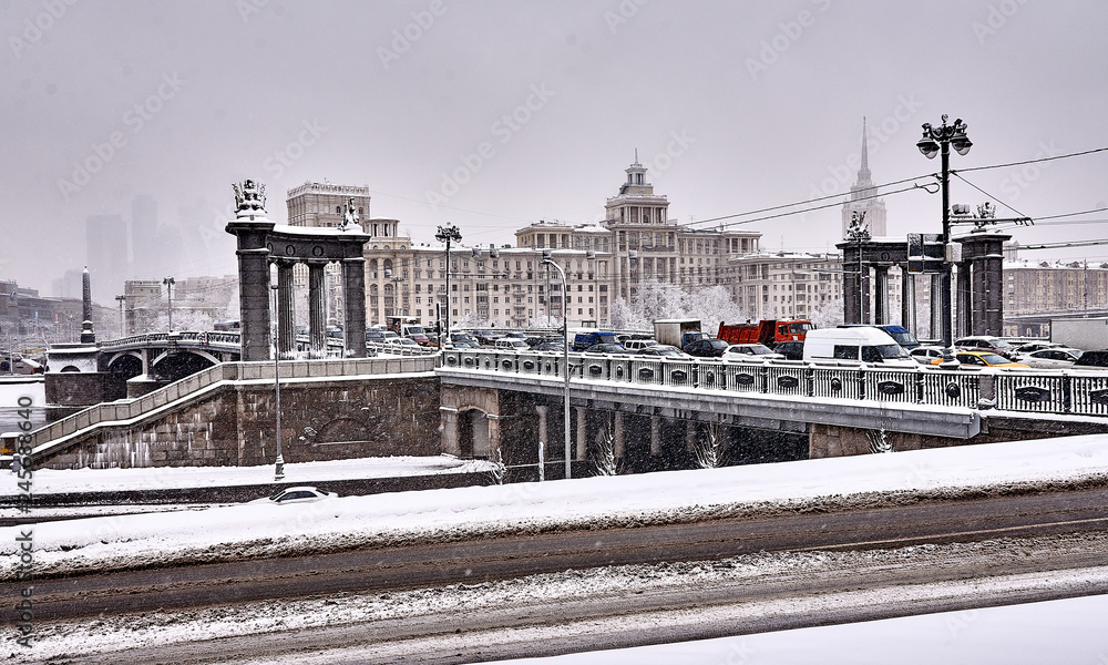 Borodino bridge in Moscow in winter