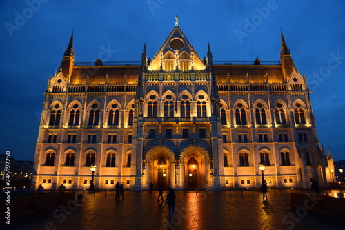Photography Budapest - Hungarian Parliament,