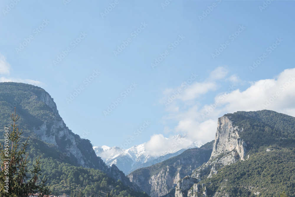 mount olympus gorge and mount olympus peak