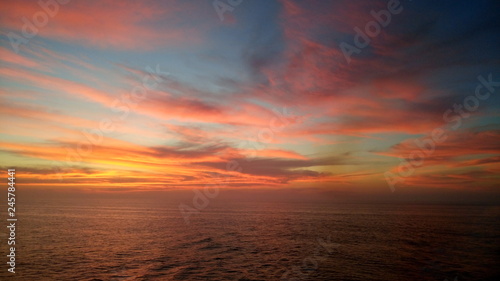 Ocean sunset © Romns