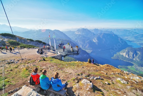 Принти на полотні HALLSTATT, AUSTRIA - SEPTEMBER 29, 2018: 5 Fingers is a viewpoint platform in Dachstein Mountains on Mount Krippenstein, Upper Austria