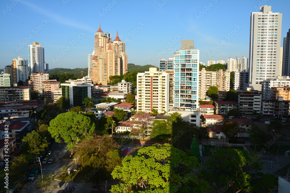 Panama City Skyline at Sunset - Horizon Ville de Panama