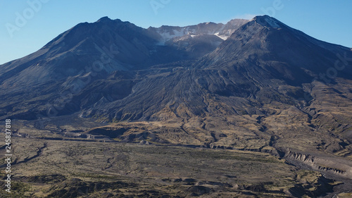 Mount Saint Helens in Washington State as seen from the Johnstin Ridge Observatory Boundary Trail on a clear, cloudless autumn morning. © Francisco