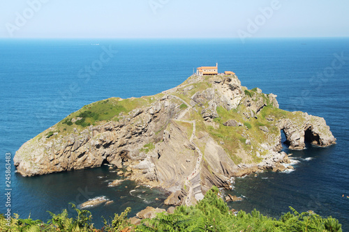 Gaztelugatxe islet, Spain © nastyakamysheva