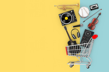 Fotobehang Muziekwinkel Muziekinstrumenten vallen in winkelwagen  © doomu