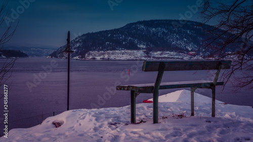 Ławka lawka bench © Dreamnordno