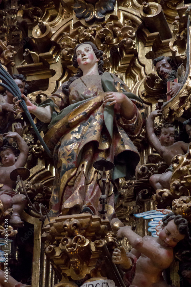 retablo en oglesia 3