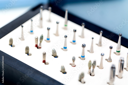 Fotografie, Obraz Dental nozzles or drill heads for the drill in a box