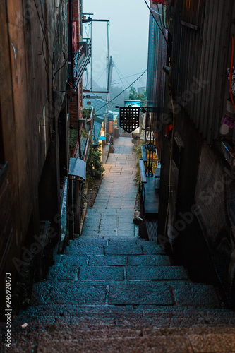 An stairway alley after a rainy evening © Frendy
