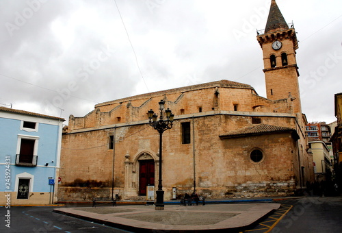 Iglesia arciprestal de Santiago en la plaza de Santiago de Villena, Alicante, España photo