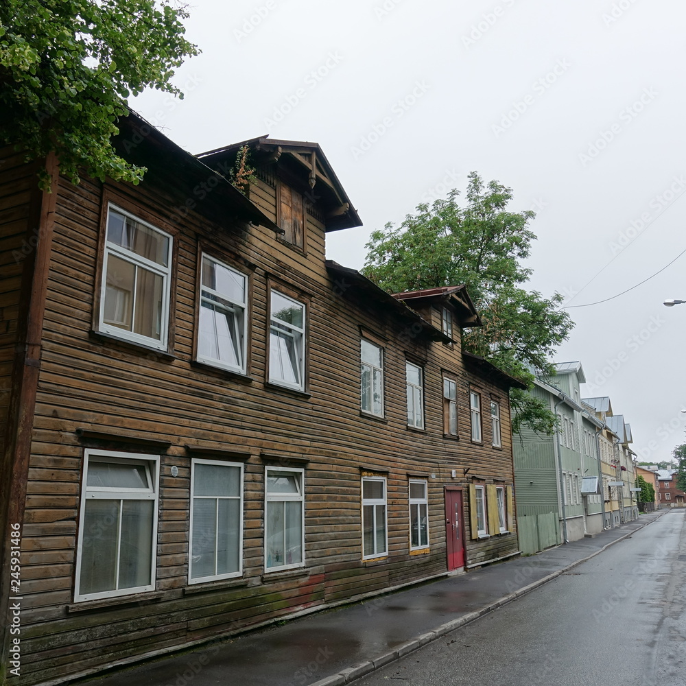 Holzhäuser in Tallinn