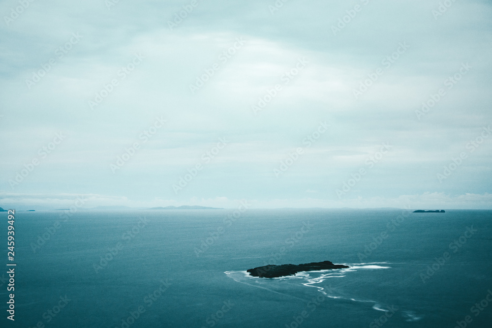 Fine Art Insel im Meer Fine Art Insel im Meer