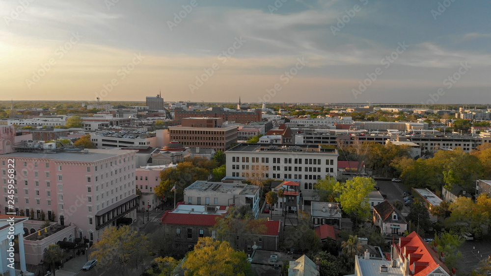 Obraz premium Charleston aerial view, South Carolina in spring season