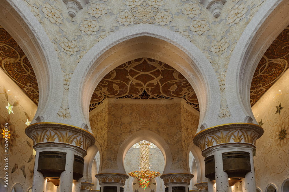 Particolare in moschea ad Abu Dhabi