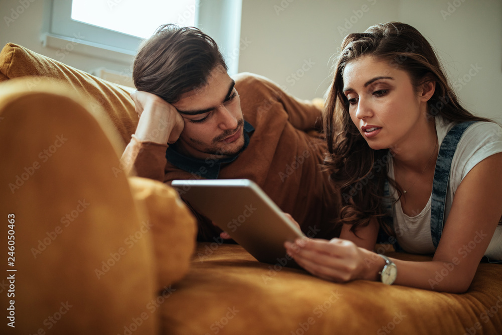 Sharing our time online Sharing our time online